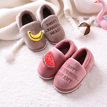 

2019 Autumn And Winter Sneakers Infant Kids Warm Strawberry fruit Shape Shoes Boys Girls Plush Soft-Soled Slippers