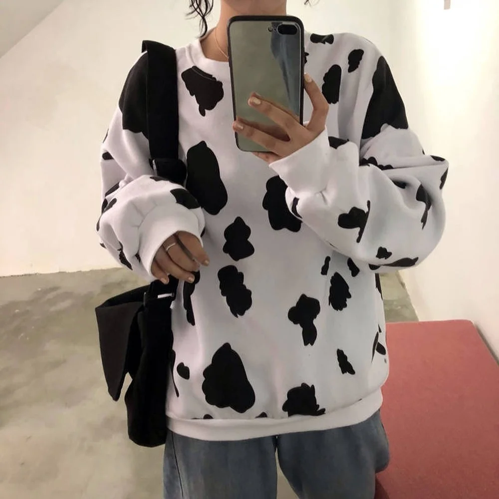 

Korean Ins Cute Girl White/pink Cow Jacket Loose Round Neck Pullover Sweater Kawaii Loose Long Sleeve Sweatshirt Autumn Winter