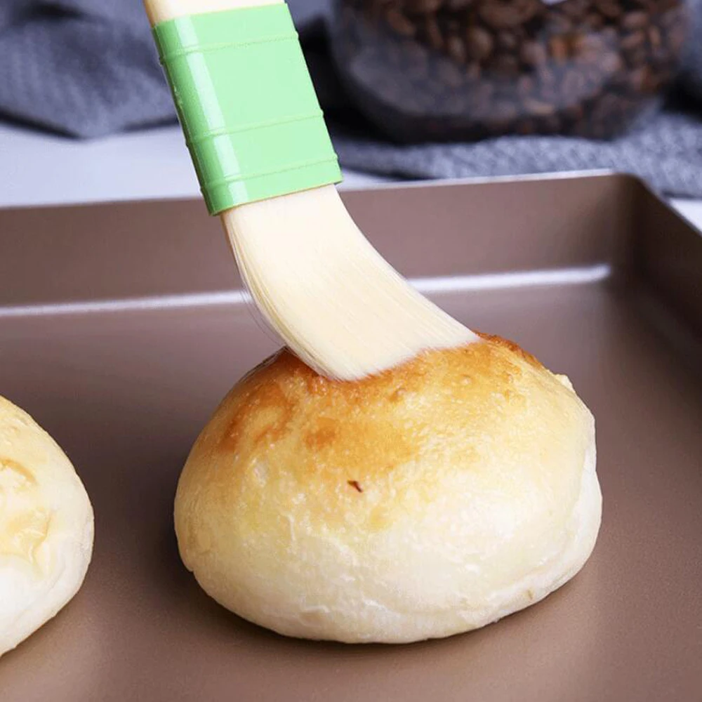 Multifunction Pastry Brush Food Grade BBQ Cake Brushes Basting Tools Plastic Handle Portable Kitchen Accessories 1PCS