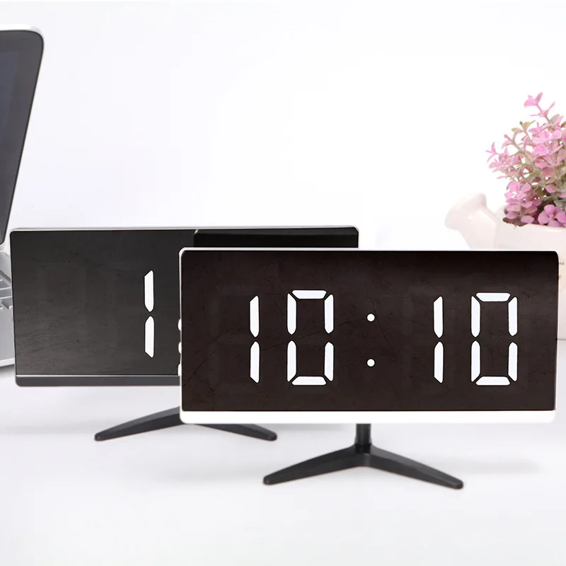 Hot Sales New Style Alarm Clock TV Electronic Clock Simple Multi-functional Mirror Clock-External Power Source 6615