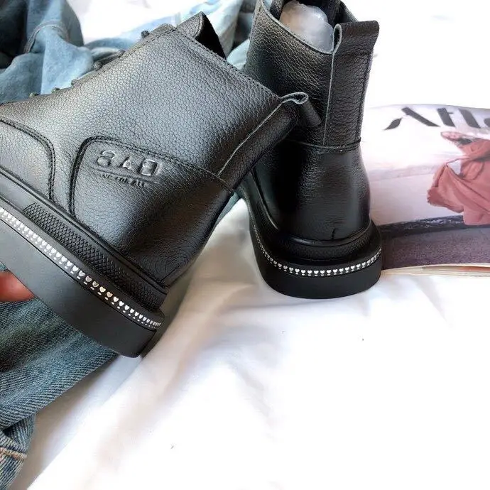 

2019 Autumn And Winter New Style Women's Fully Full-grain Leather Low-Top Chunky Characteristics Welt with Martin Boots Boutique