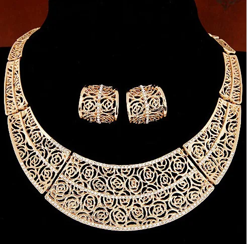 

Europe And America Metal Rhinestone Hollow out False Collar Accessories Retro Simplicity Decorative Pattern Ear Stud Neck Ring W