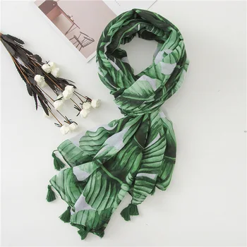 

2020 quality hijab scarf New Print blanket scarf Autumn and winter Lady Fashion beach Cotton shawl women's cotton material scarf