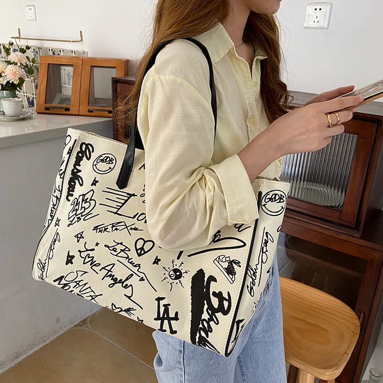 Printed Large Capacity Tote Bags For Women 2020 College School Book Handbags Big White Crossbody Bag Graffiti Weekend Travel Bag