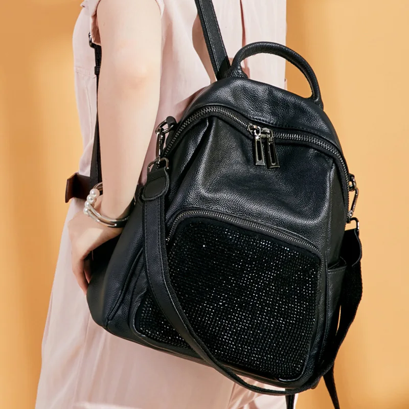 

2019 new female first layer of leather fashion leather handbag European and American style backpack