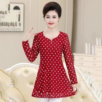 

Sweet Black Floral Lace V-Neck Tee Long Sleeve T-Shirt For Women 2020 Spring Fall Casual Red Elegant Tops Plus Size Pullover