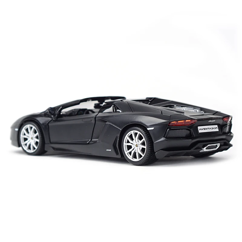 Maisto 1:24 Aventador LP700 4 родстер спортивный автомобиль статические литые транспортные
