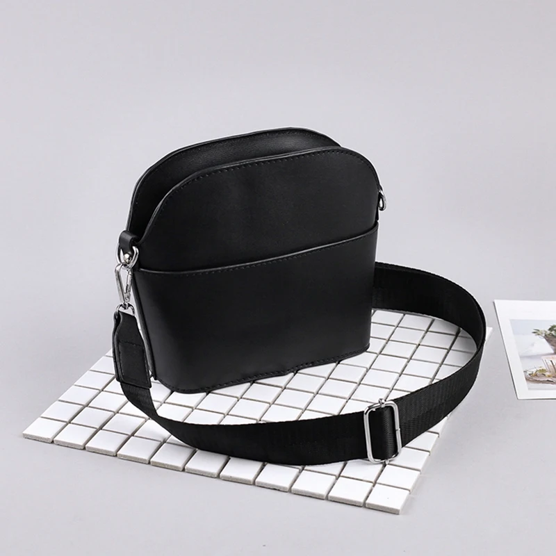 

Women's Vintage Diagonal Shell Bag Wild Crossbody Shoulder Bag Light Handbag