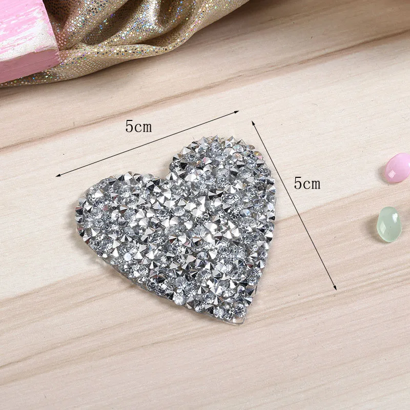 5.5x5cm silver Нашивки в виде сердца из горного хрусталя DIY мотив железные на нашивках аппликация для теплопередачи одежда обувь сумки разные размеры - Цвет: 5.5x5cm silver