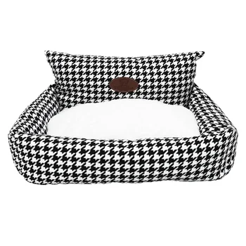 

1PC Checkered Pattern Warm Pet Bed Exquisite Comfortable Chic Pet Cushion Pet Supplies Dog Cushion for Dog Pet Cat