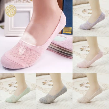 

Spring Summer Women Socks Solid Color Fashion Wild Shallow Mouth Invisible Socks Felmen Slipper Socks DWH5