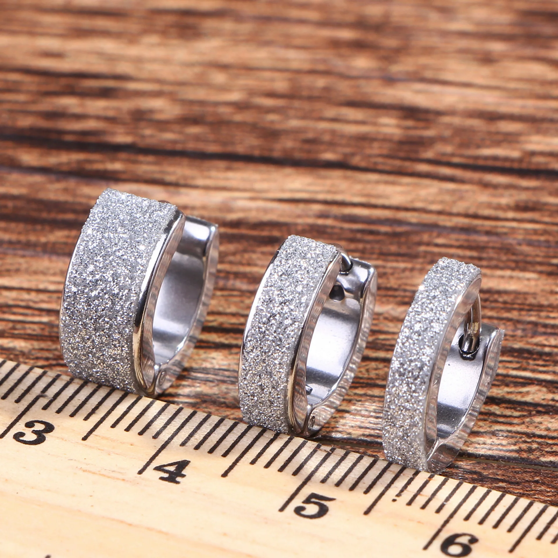 

1Pair Medical Titanium Steel Zircon Earrings Size 3/4/6/7/9 Crystal Cartilage Earring Ear Piercing DIY Top Body Jewelry MenWomen