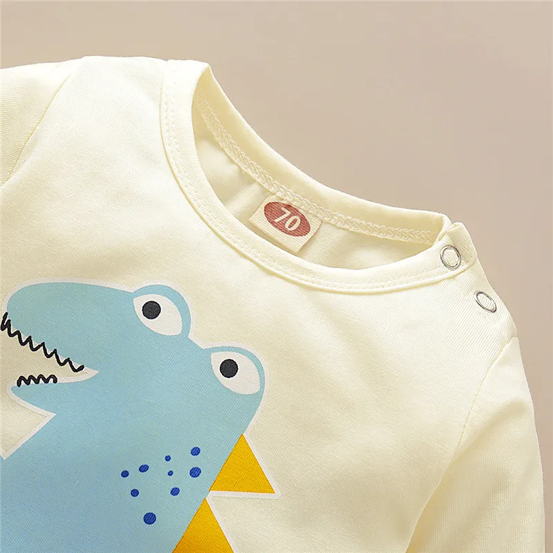 11743429165_1829045264