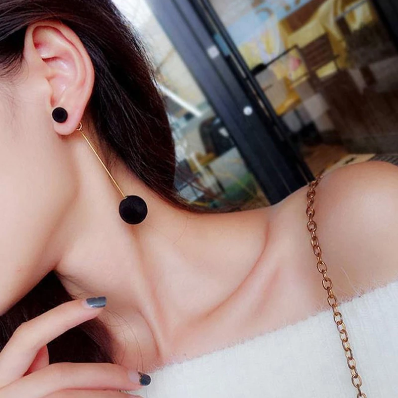 

Fashion Earrings Sweet Simple Size Plush Ball Long Earrings Temperament Earrings Earrings