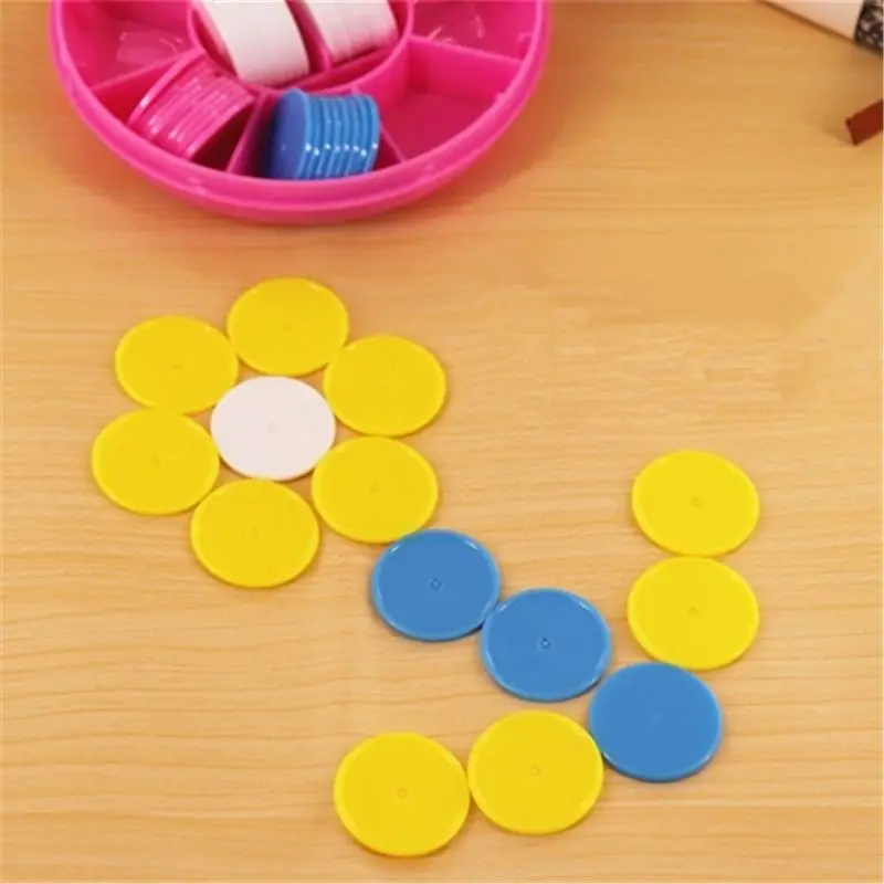 100Pcs Counters Counting Chips Plastic Markers 25 mm Mixed Colors Bingo Chips Game Tokens Storage Box