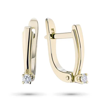 

Earrings in yellow gold with a diamond