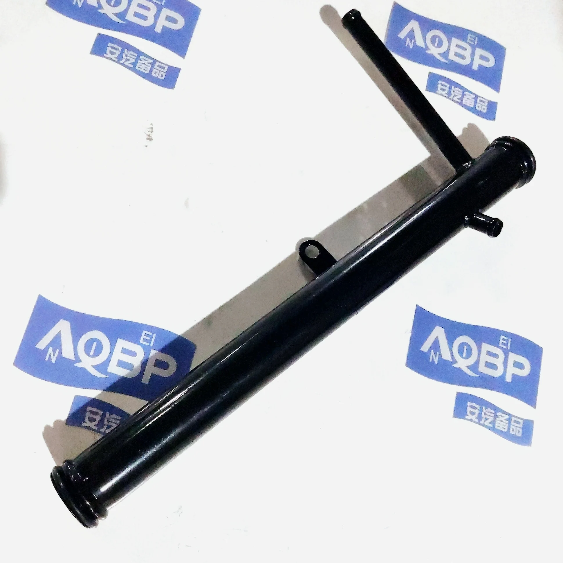 Автомобильные запчасти OE номер 1027141GD052 для JAC S5 2,0 Входная Соединительная труба