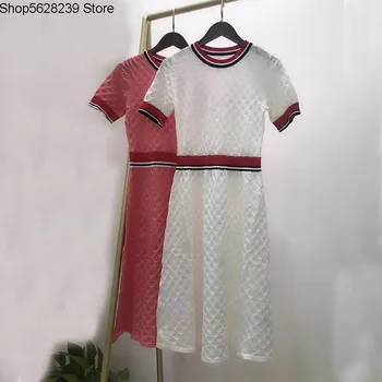 

Short Sleeve Dress Small Xiangfeng Diamond Shape Hollow Out Pattern Slim Fit Round Neck Spell Color A Knitting Skirt