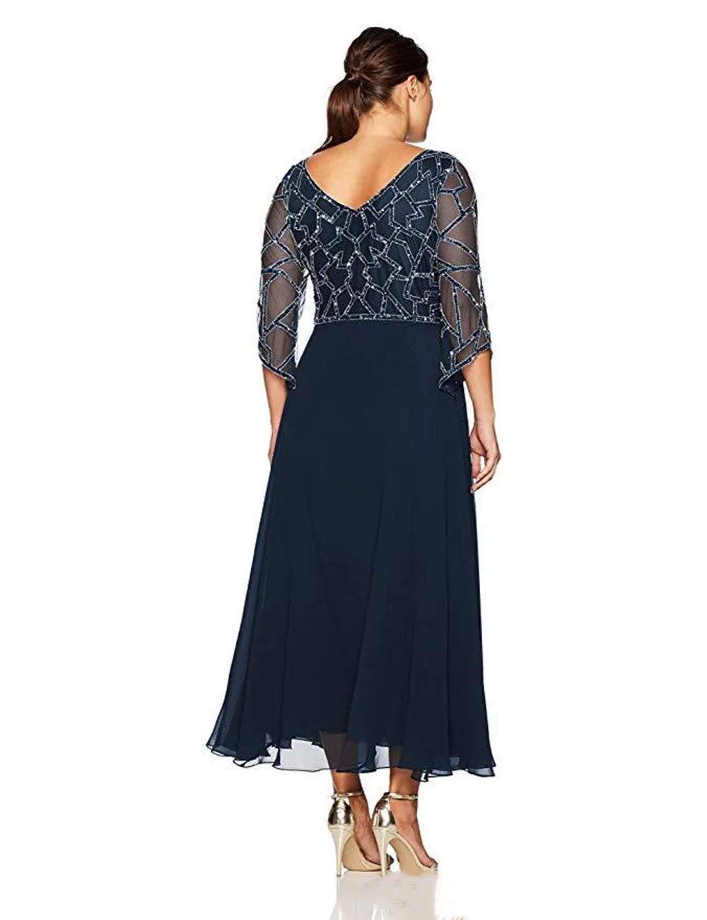 Elegant V Neck Lace Mother Of The Bride Dresses 2022 Long Sleeves Beaded Sequins Top Ankle Length Plus Size Mother ' s Party Dre