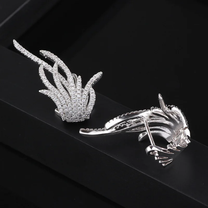 Elegant Famous Brand Design Leaf Shape Zirconia Wedding Earring for Women Luxury Korean Stud Earrings Fashion Jewelry - Image 4