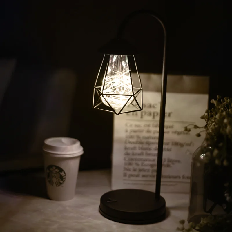 Светодиодный небольшой ночной Светильник в стиле ретро, Домашний Настольный светильник с USB, маленький настольный светильник для учебы, спальни, рождественского дня, светильник с железной основой, настольная лампа - Испускаемый цвет: warm light