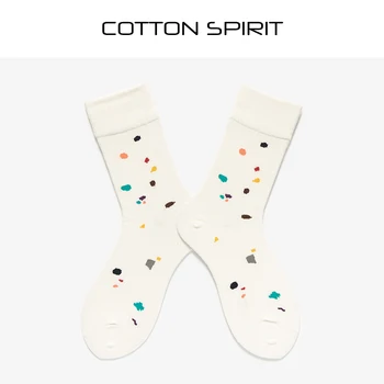 

A new pair of spring and autumn female socks students doodle simple fashion cotton socks