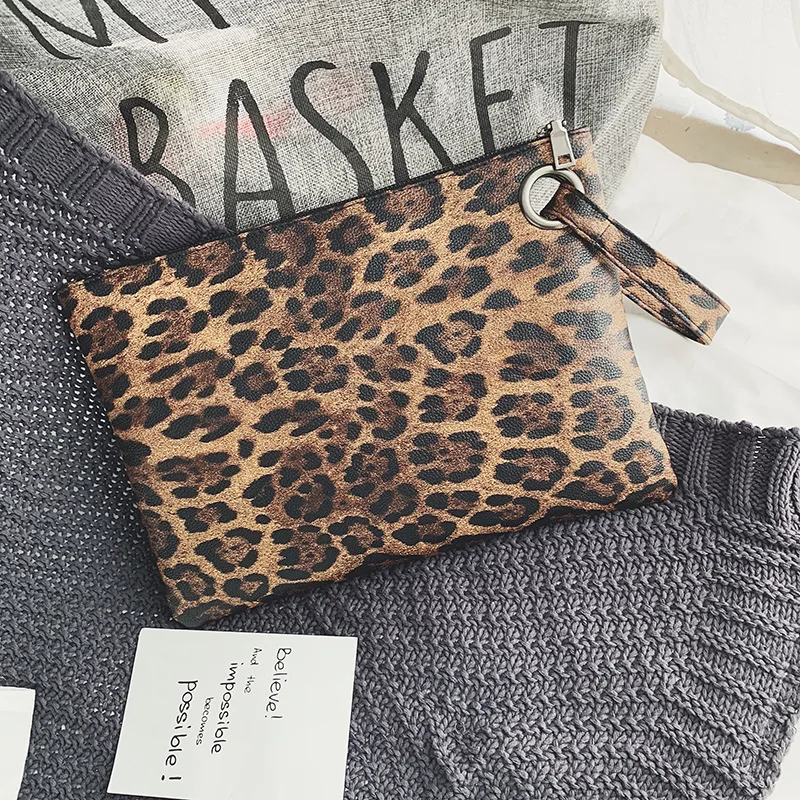 Casual Bags for Women Animal Print Leopard Clutch Female Fashion Design Leather Wallet Messenger Bag Ladies Elegant Handbag