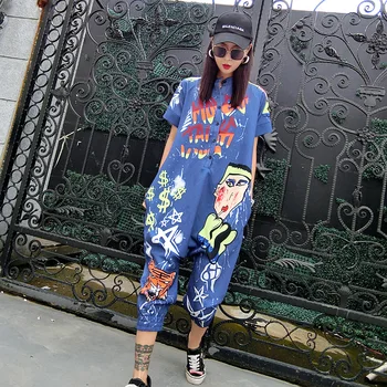 

Cartoon graffiti short sleeve Romper oversized loose hip hop Playsuits summer streetwear thin jumpsuit women new button Bodysuit