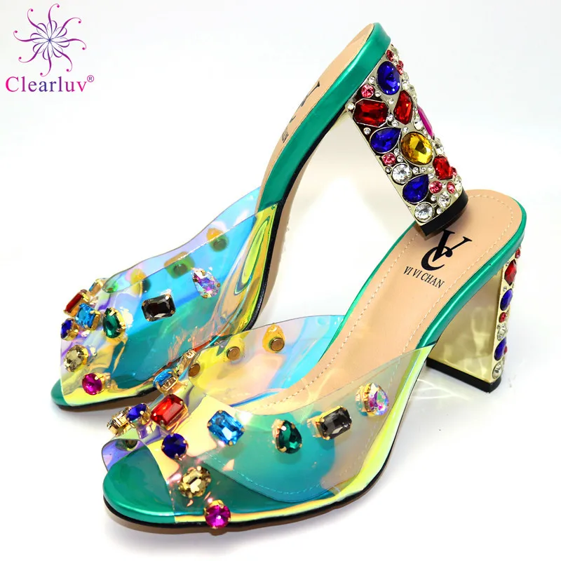 Комплект свадебной обуви зеленого цвета без сумки туфли с острым носком в