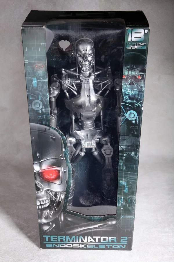 NECA Терминатор Future Soldier T800 T2 в коробке Арнольд Шварценеггер мобильный