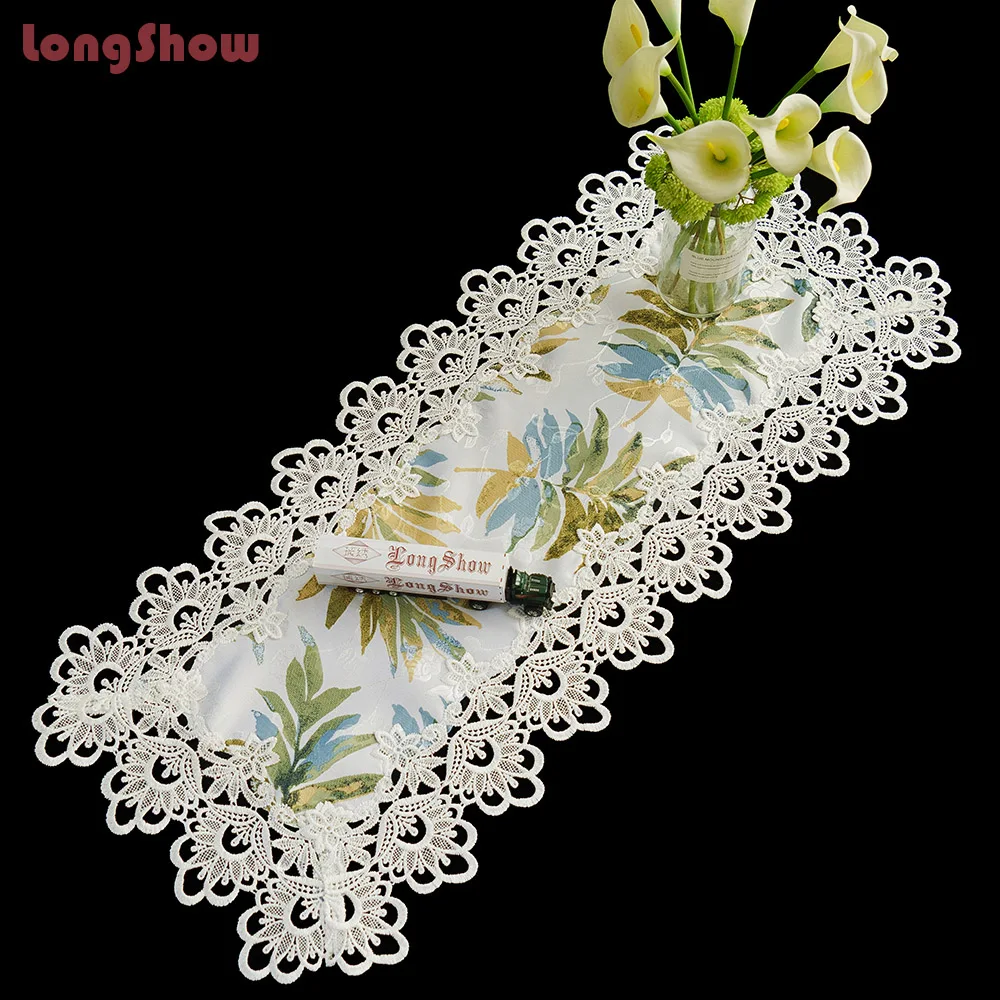Elegant Pastoral Floral Style Green Color Palm Leaves Smooth Jacquard Table Runner With White Embroidered Lace Border | Дом и сад