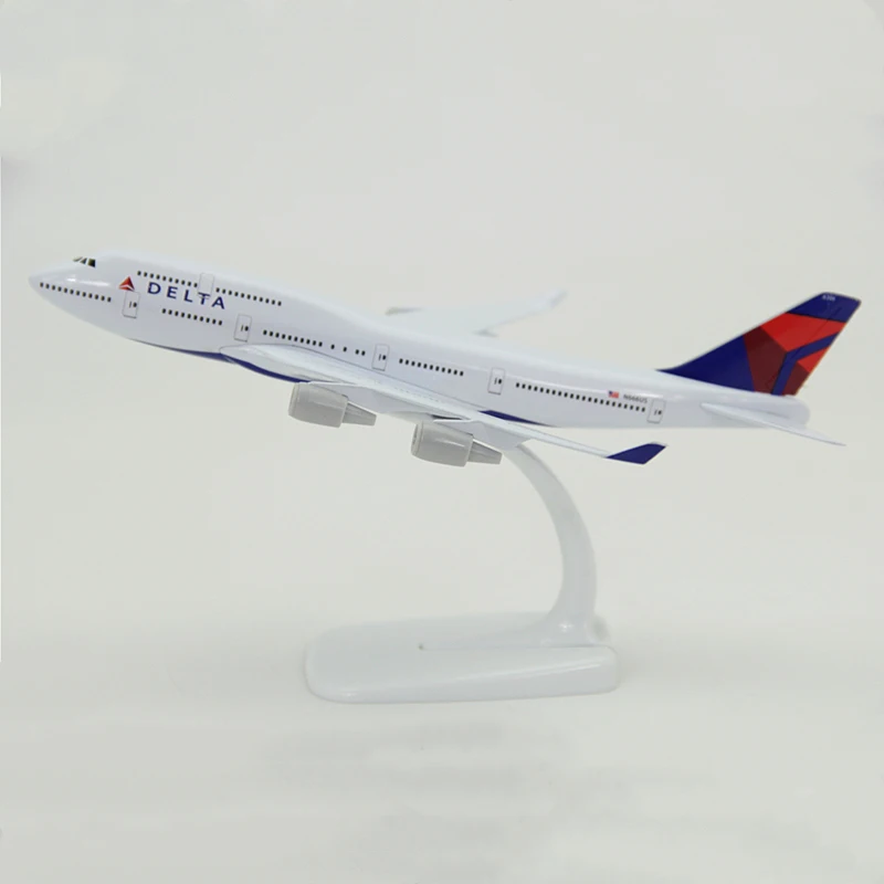 1:300 масштаб 20 см авиационный Американский DELTA Airways сплав металлическая модель самолета Boeing B747 B747-400 авиалиний самолет подарок