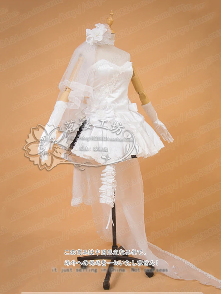 

Женское платье для косплея с вышивкой