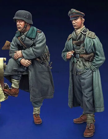 1/35   ancient stand man and talk  include 2   Resin figure Model kits Miniature gk Unassembly Unpainted