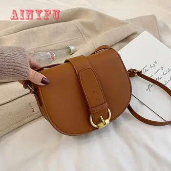 

New Fashion Handbag Simple Wild Saddle Bag Female Vintage Shoulder Bag Women Belt Buckle Small Crossbody Bags B747