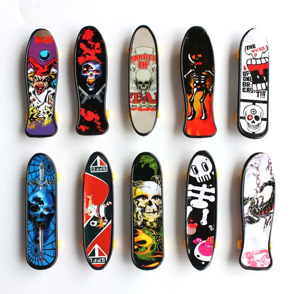 

Children's Educational Toys Creative Fingertip Movement Finger board Mini Finger Skateboard Alloy Skate Boarding Toys Random Col