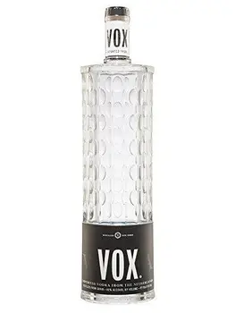 

Vox Vodka Holanda con 5 Destilaciones, 40% - 700 ml