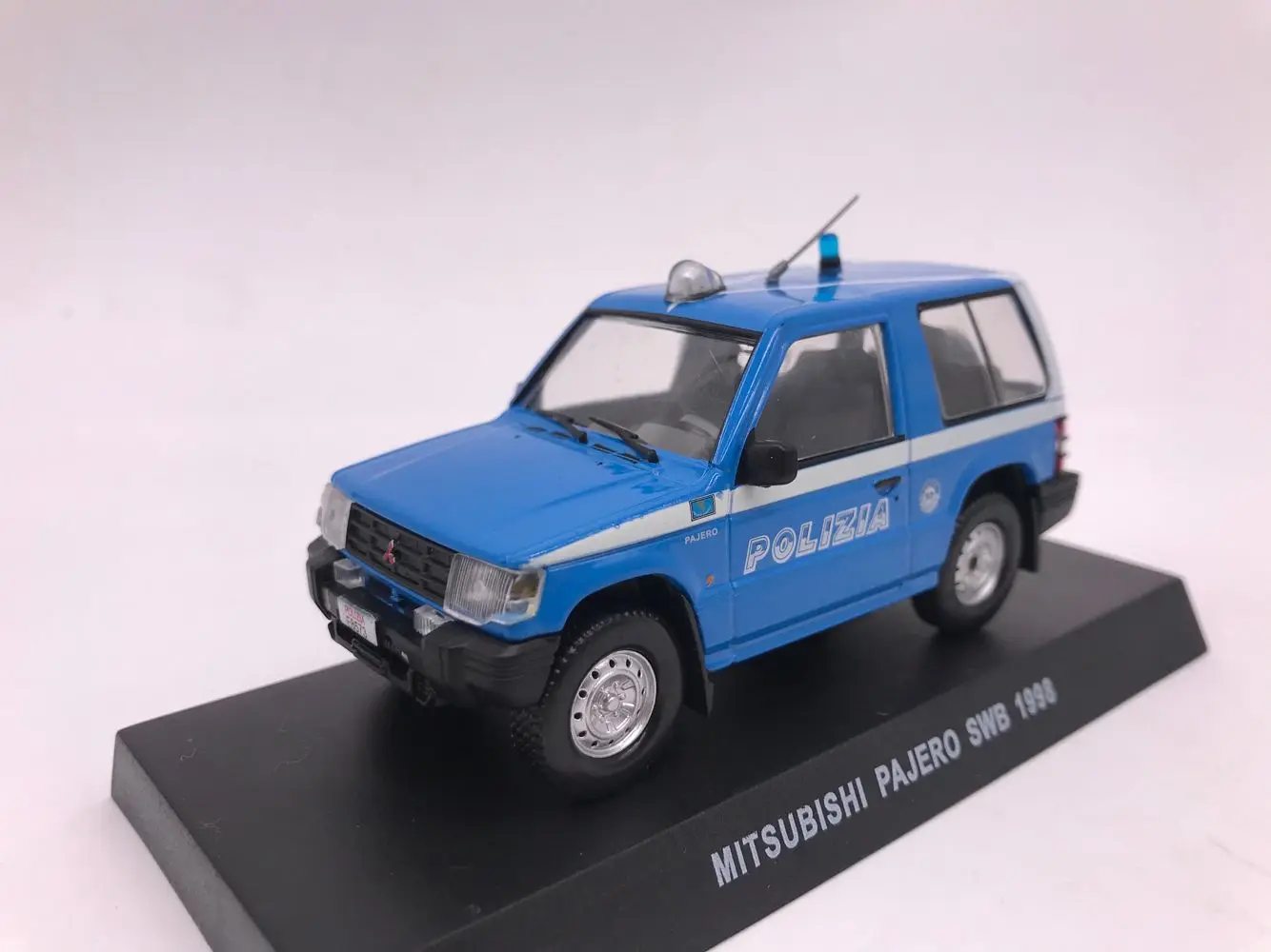 D EA 1:43 Mitsubishi Pajero SWB 1998 бутик сплав автомобиль игрушки для детей модель детской игрушки подарок пакет