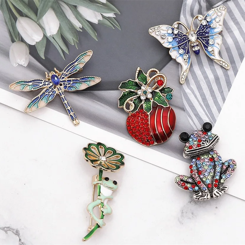 DoreenBeads модные булавки броши в форме листа лотоса лягушка зеленая красочная