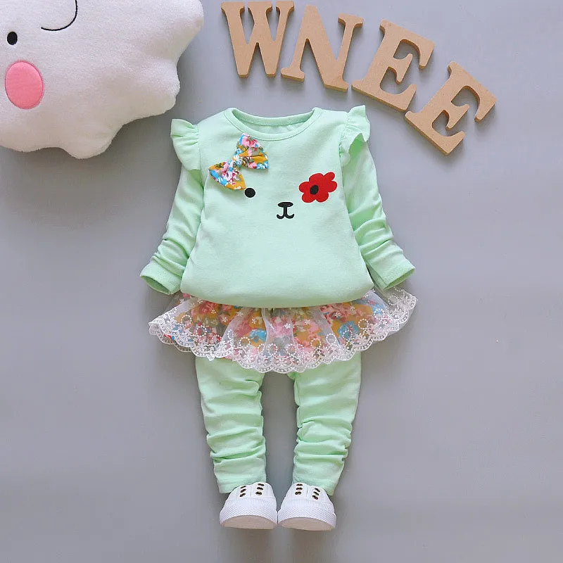 4462886095_558177379