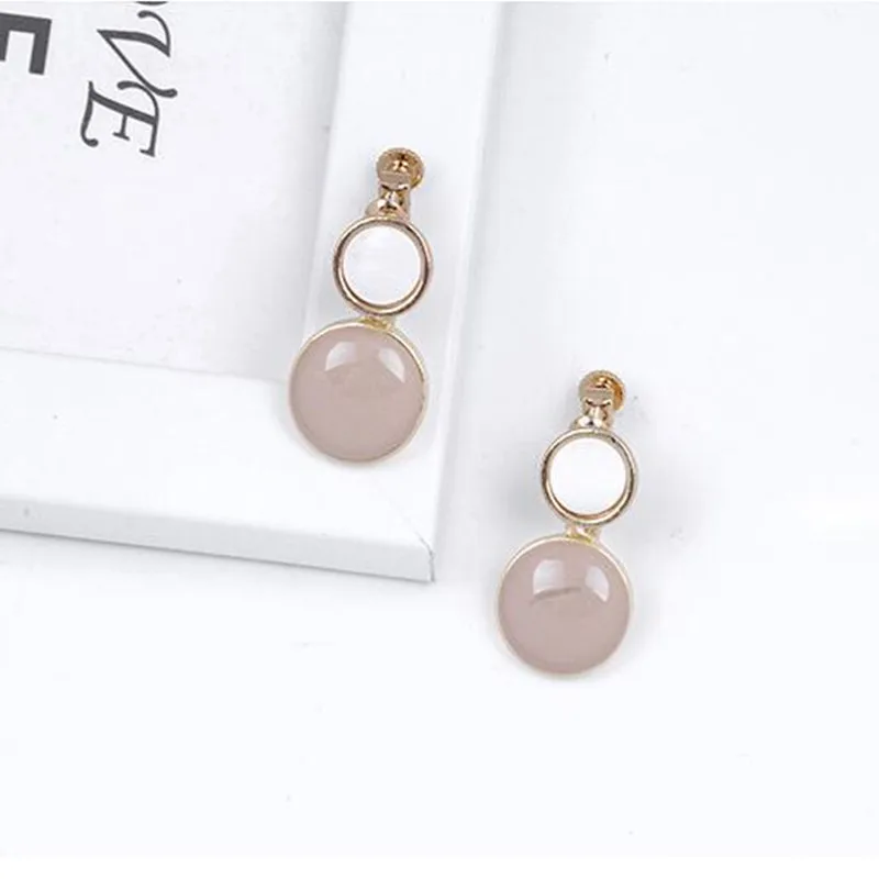 

Fashion Round Shell Drop Dangle Earrings Metal Geometric Statement Earrings For Women Gilrs Ladies Jewelry