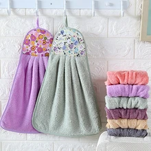 O velo coral de secagem rápida imprimiu toalhas macias absorventes super da limpeza da toalha de mão com artigos do banheiro da cozinha da correia de suspensão