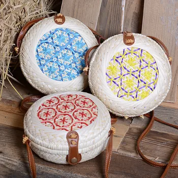 

2020 Vintage Women Round Straw Bags Woven Handmade Ladies Design Summer Beach Circle Bohemia Rattan Cross Body Shoulder Bag Sac