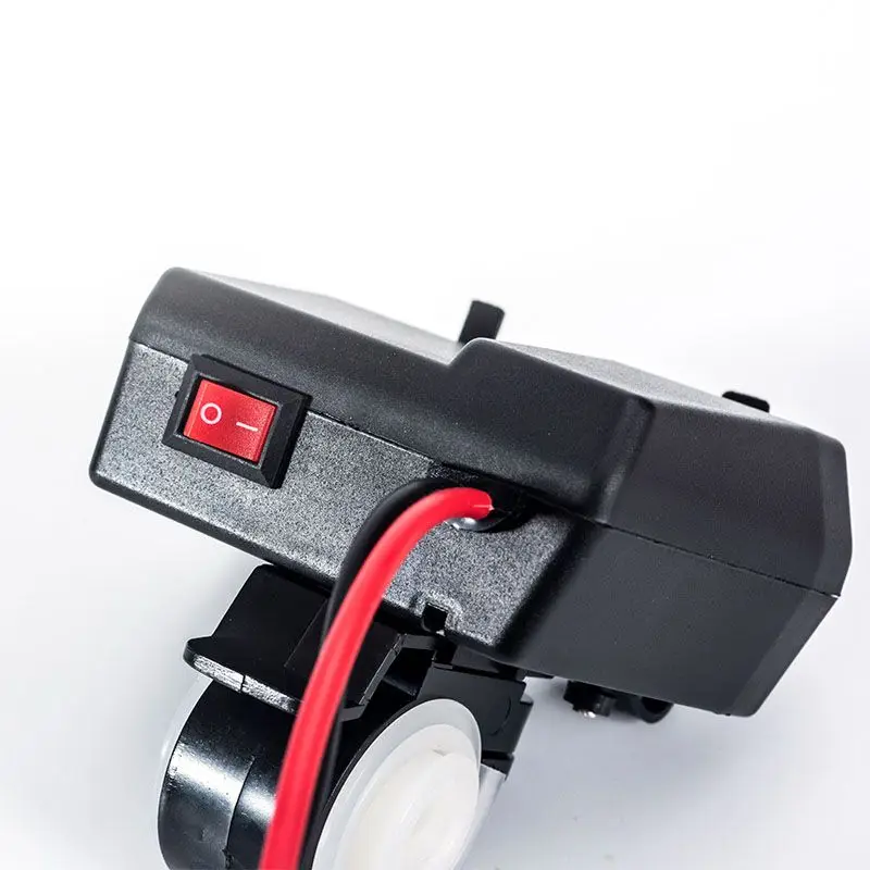 Прикуриватель для мотоциклов Руль Зеркало 5V 2.1A Dual USB Зарядное устройство вольтметр