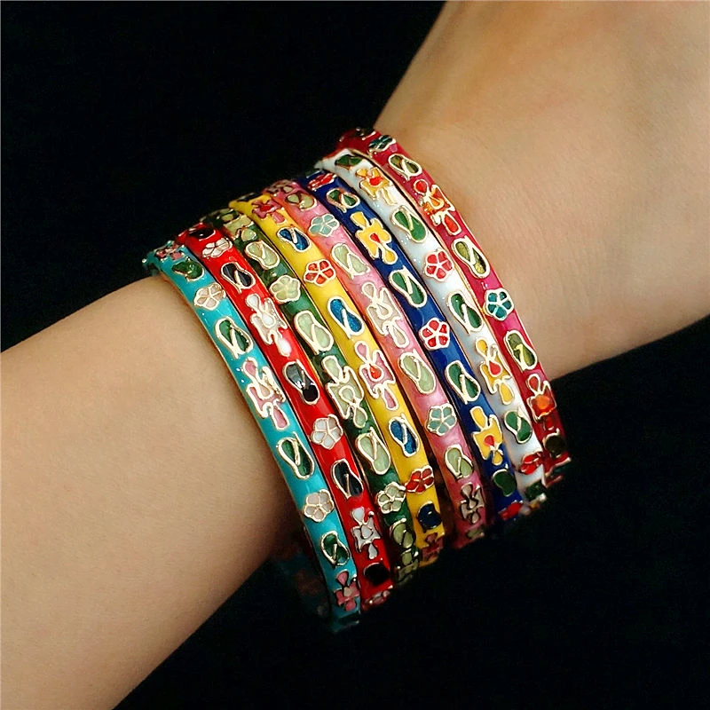 Sangat Baik Kerawang Enamel Wanita Bangle Tradisional Cina Cloisonne Kerajinan Dipoles Keras Gelang Vintage Perhiasan Enamel Bangle Bracelets Bangle Braceletbangle Bracelets For Women Aliexpress