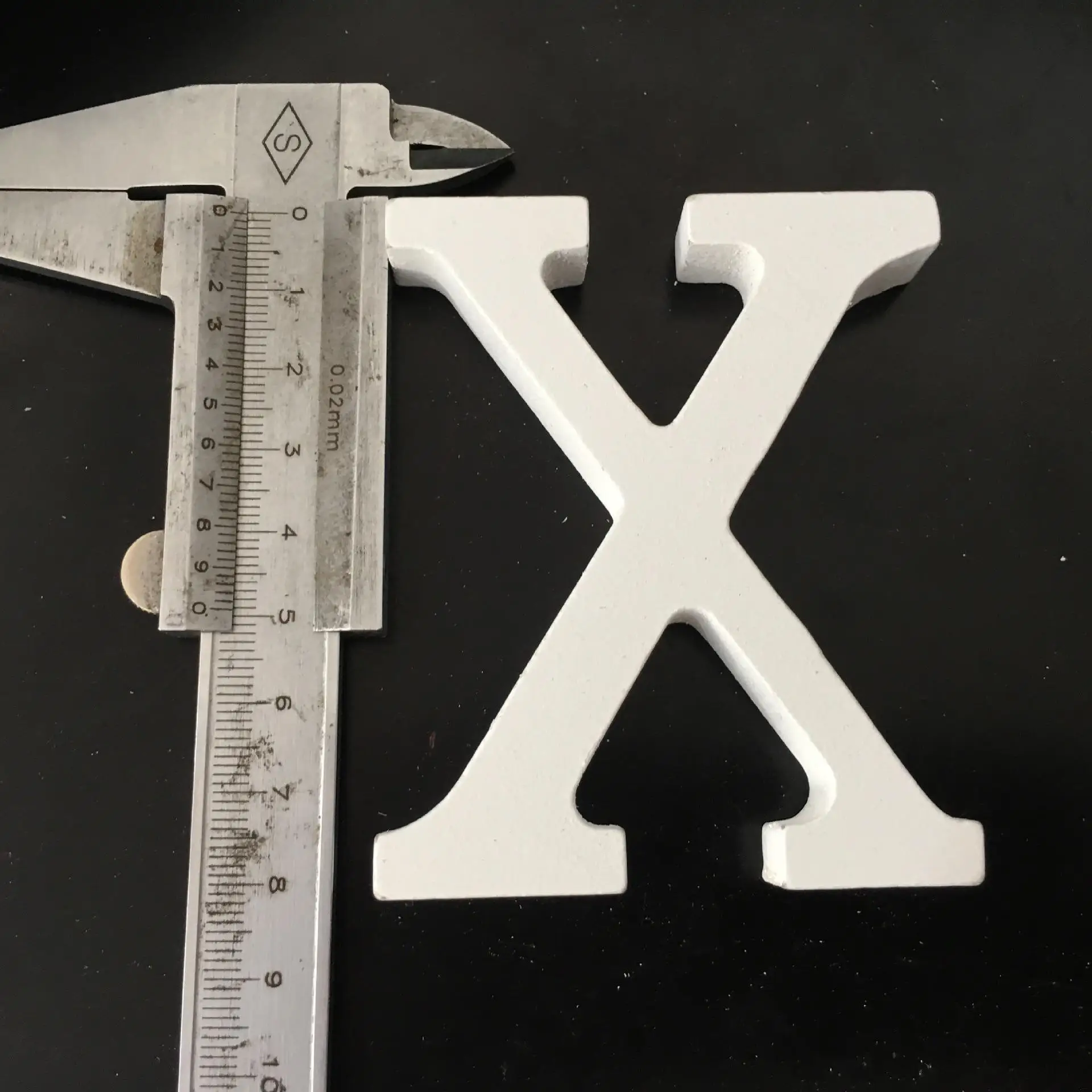 White X 10 шт. пятно 27 букв украшения троянская свадьба белое деревянное домашнее украшение реквизит для съемки - Цвет: White X
