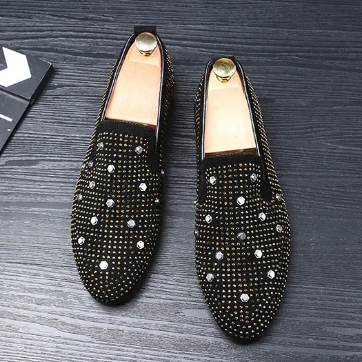Черный casual suede leather men shoes 48 rivet loafers british style footwear fashion black big size slip on rhinestone 13 stud - Цвет: Черный