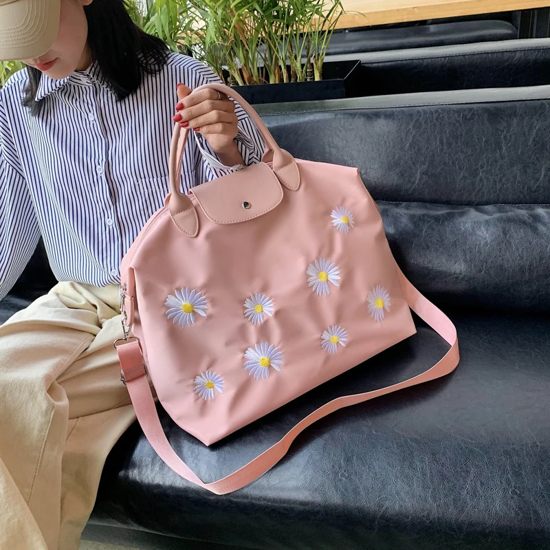 Brand nylon waterproof bag 2020 new ladies large capacity travel luxury designer embroidery small daisy hand strap main | Багаж и сумки