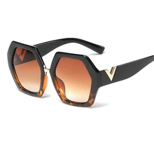 Высококачественные модные солнцезащитные очки с полигоном для мужчин и женщин, фирменный дизайн, шестигранные солнцезащитные очки с коробкой 95533