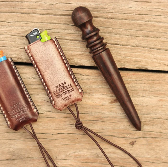 

Windproof Cigarette Lighter Gift Bag Small Box Case For one-time Lighter Super Match Genuine Leather Cover Men Box Holder
